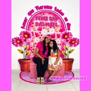 PAINEL DIA DAS MÃES FLORES