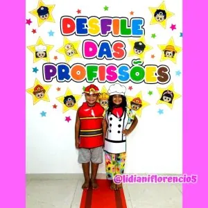 DESFILE DAS PROFISSÕES