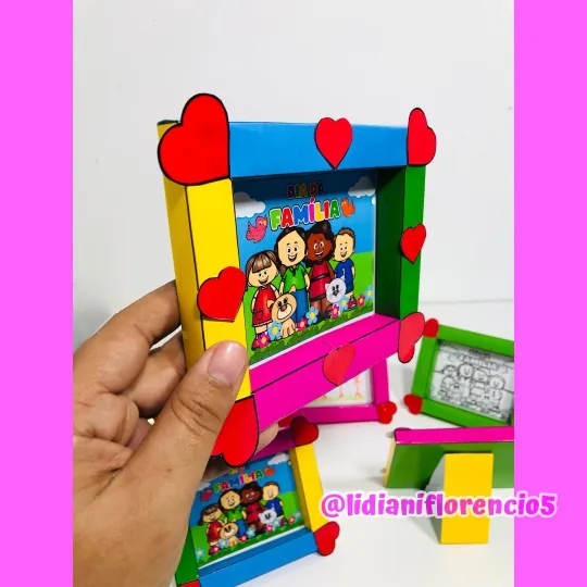 PORTA RETRATO DIA DA FAMÍLIA - Imagem 4