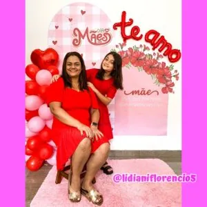 PAINEL DIA DAS MÃES FLOR